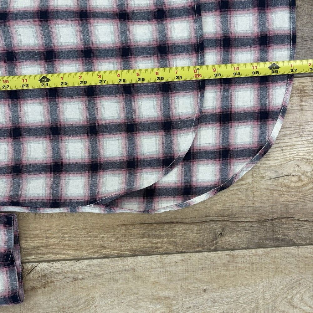 POL Womens Western Pink Plaid Button Down Tunic Size L Rodeo Festival Star Studs - Picture 12 of 13